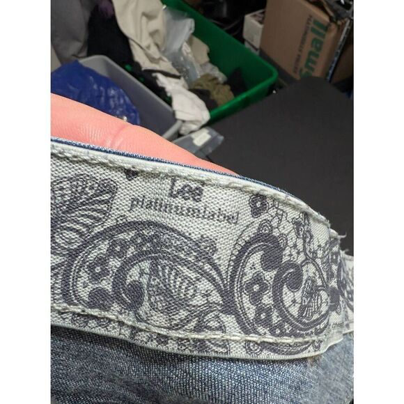 Lee Straight Leg Jeans Medium Wash Women's 10S - Picture 3 of 7